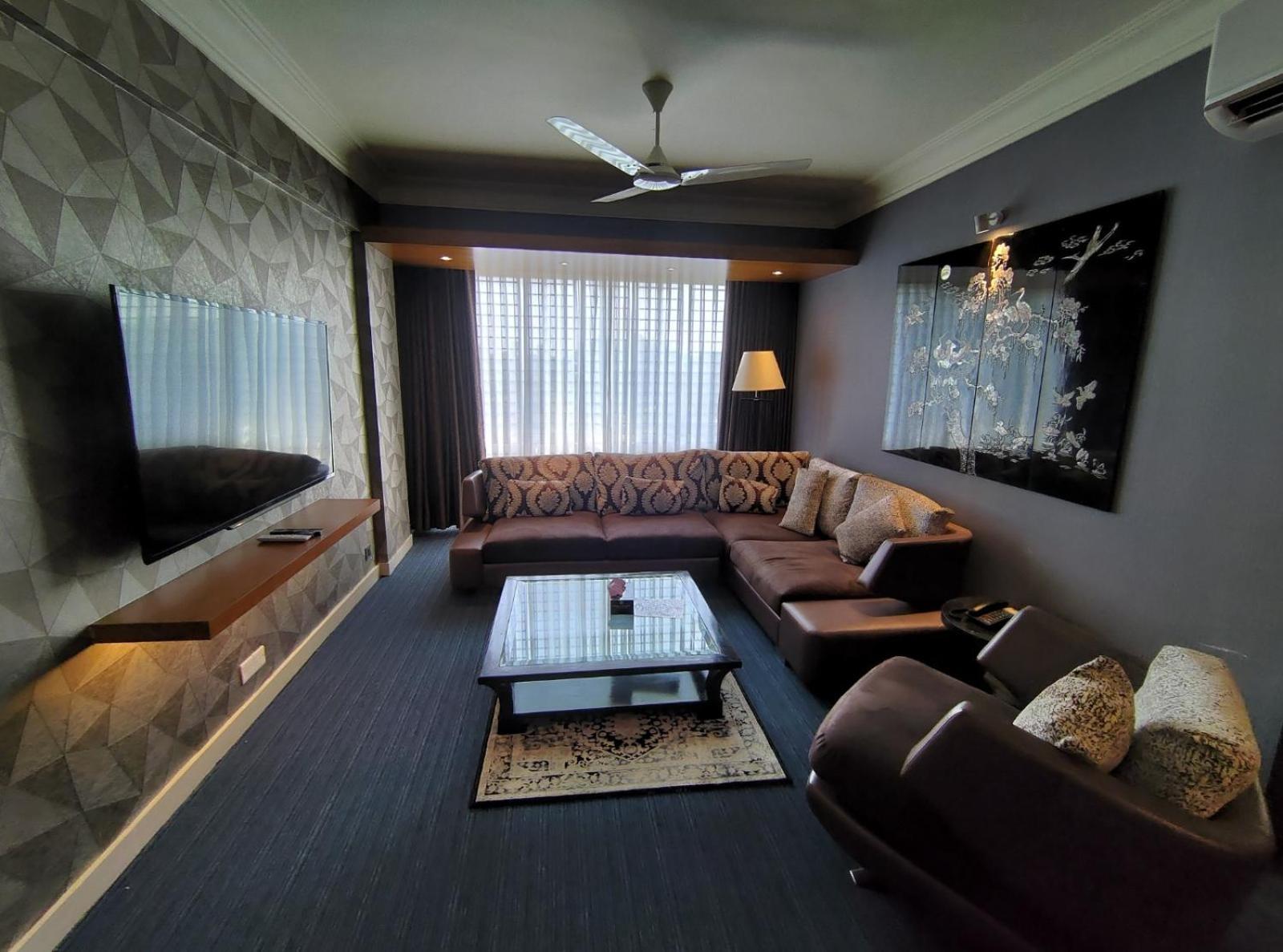 Royal Cox'S Bazar Hotell Exteriör bild